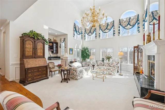 $1,115,000 | 19385 Deer Pointe Estates Drive, Wildwood, MO 63038