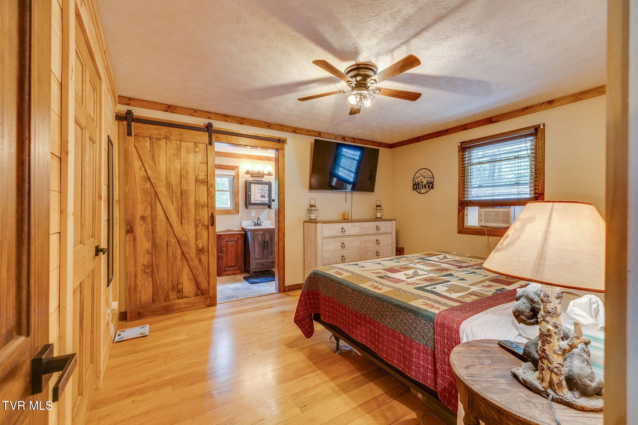 118 Managoff Lane Butler, TN 37640 - Photo 15 of 65 013