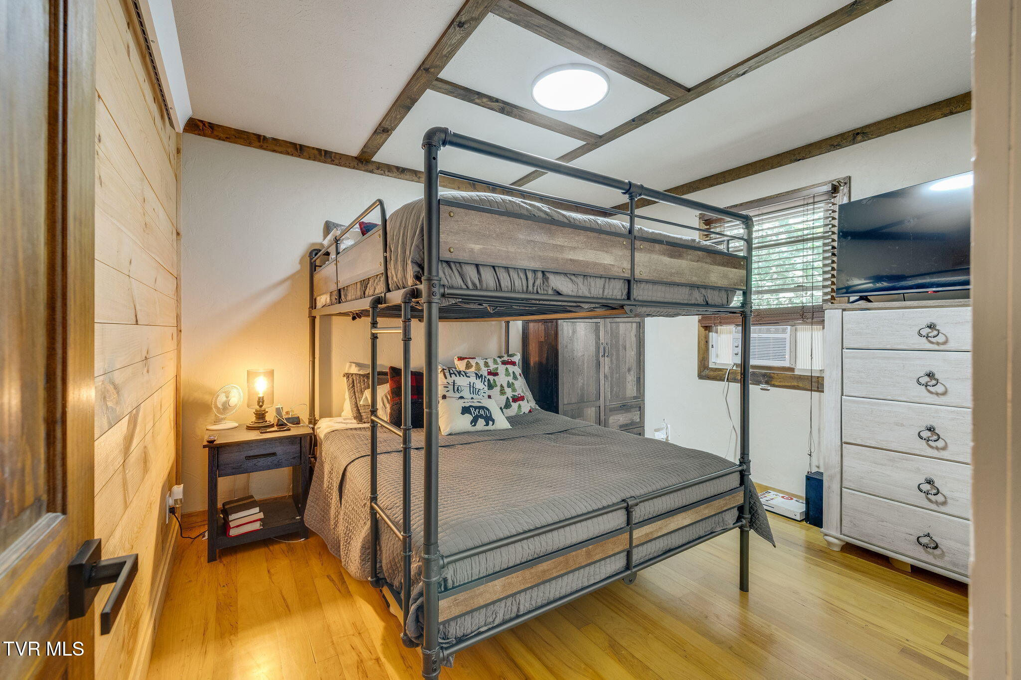 118 Managoff Lane Butler, TN 37640 - Photo 20 of 65 018