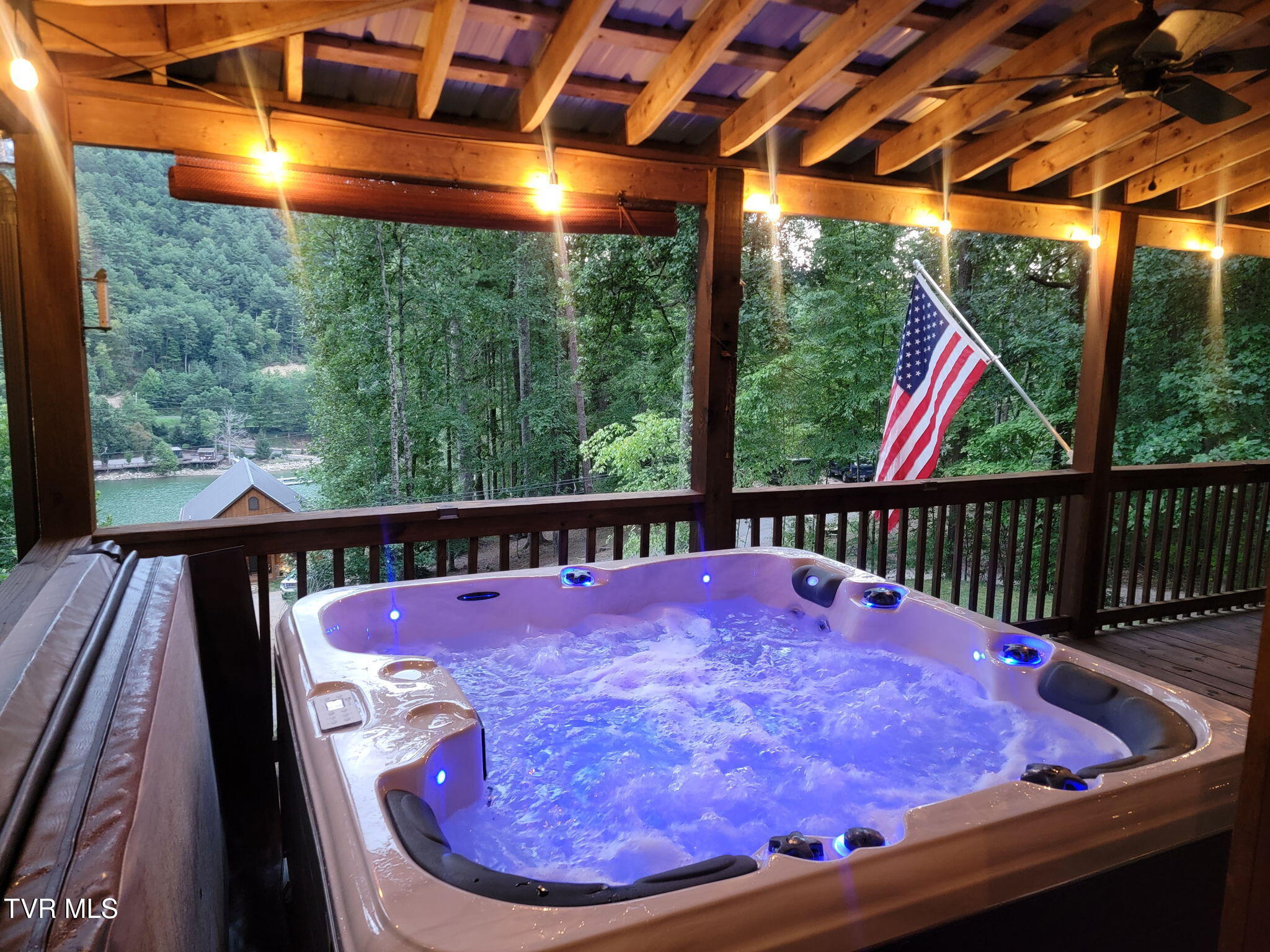 118 Managoff Lane Butler, TN 37640 - Photo 40 of 65 20250810_201214