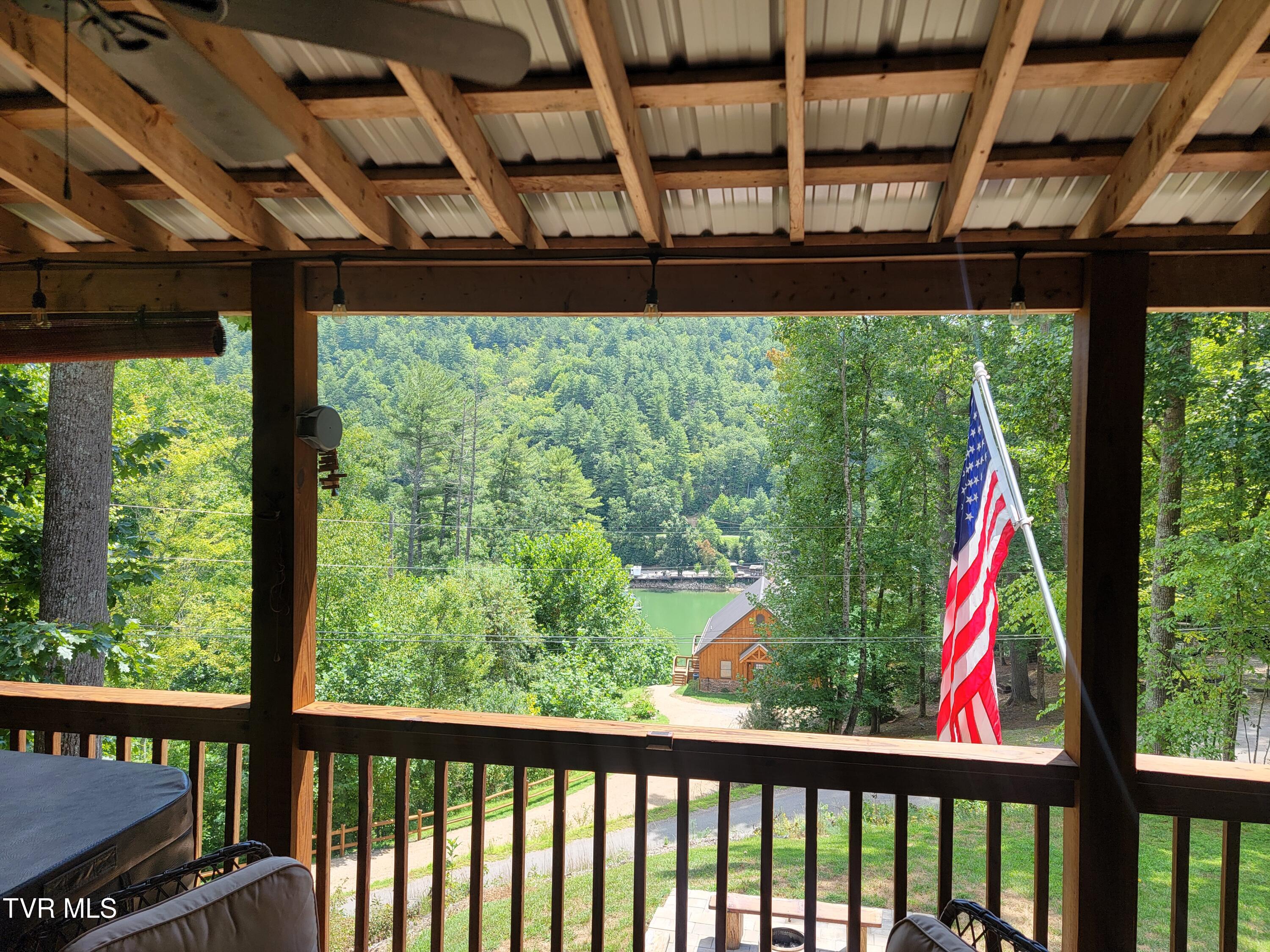 118 Managoff Lane Butler, TN 37640 - Photo 50 of 65 20250819_130100