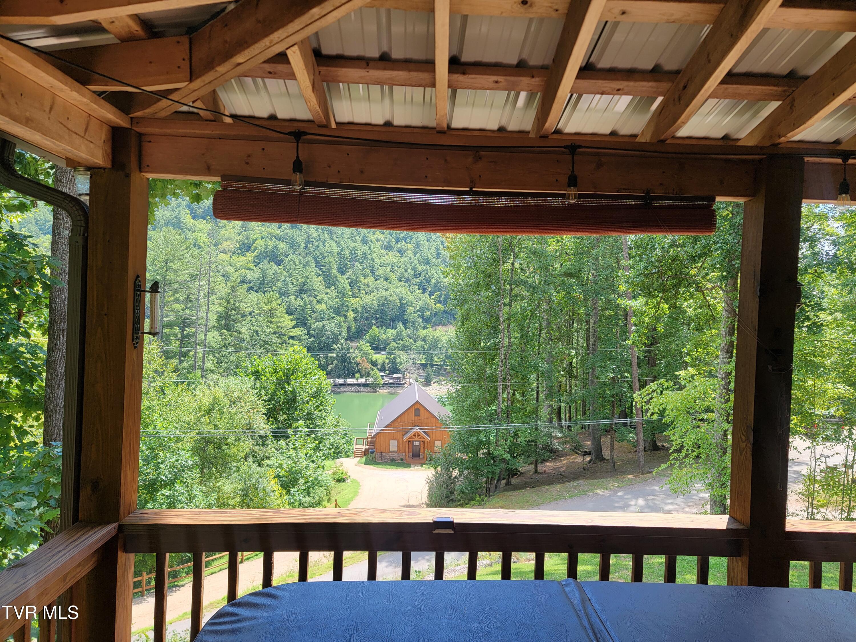 118 Managoff Lane Butler, TN 37640 - Photo 51 of 65 20250819_130111