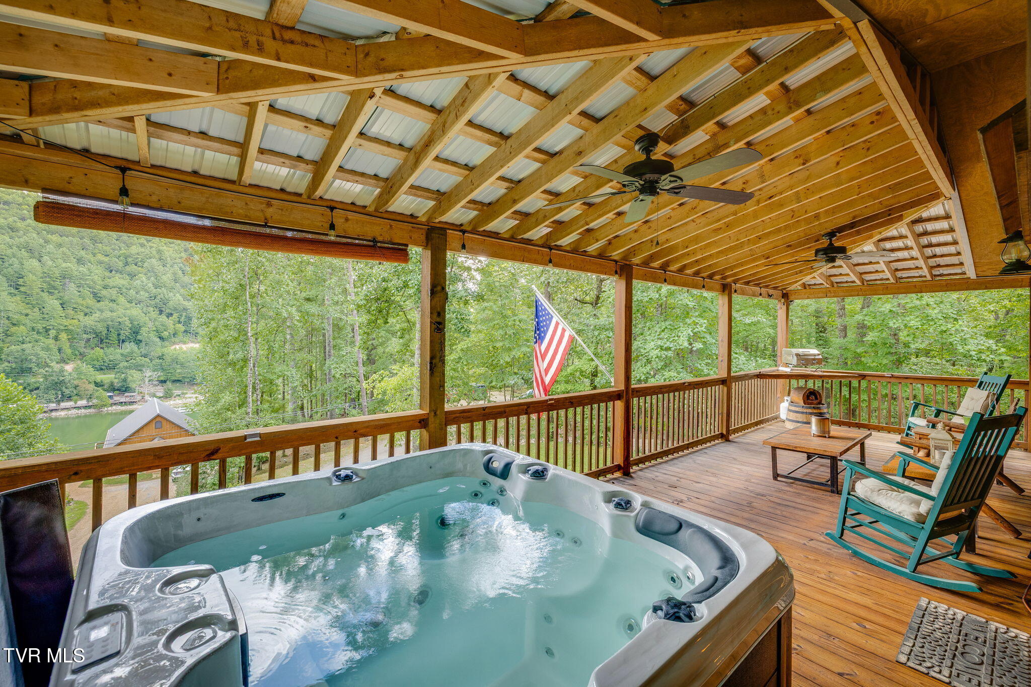 118 Managoff Lane Butler, TN 37640 - Photo 6 of 65 004