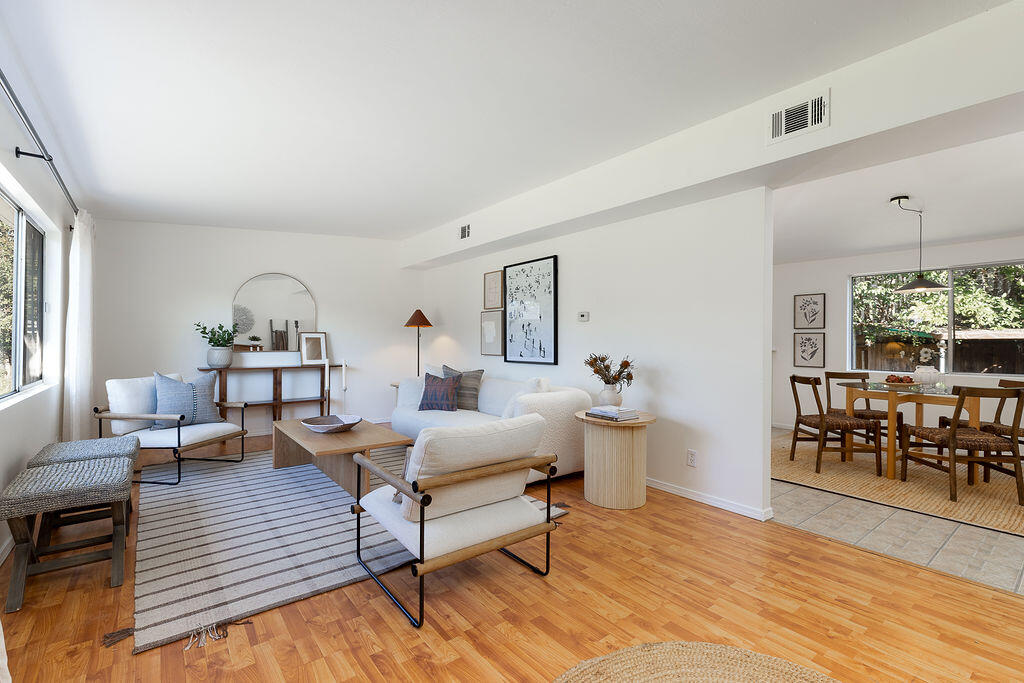 570 Apple Grove Lane Santa Barbara, CA 93105 - Photo 20 of 33 570AppleGroveB_0146-Edit