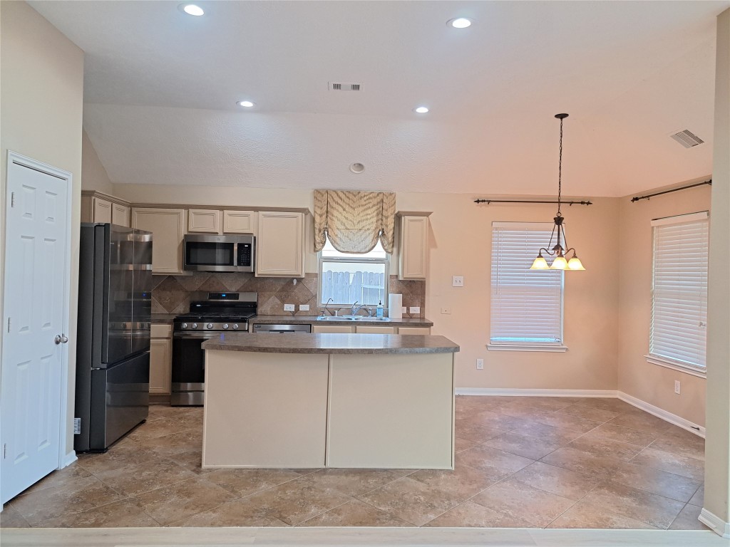 21910 Cascade Hollow Lane Spring, TX 77379 - Photo 11 of 26