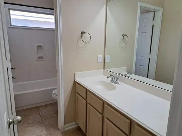 $2,200 | 21910 Cascade Hollow Lane, Spring, TX 77379