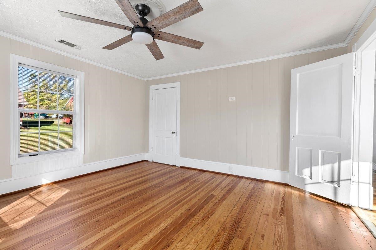 336 2nd Street Southwest Pulaski, VA 24301 - Photo 28 of 58 Gallery Image 28