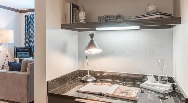 $2,186 | 2101 Kingsley Drive, Unit 19103, Pearland, TX 77584