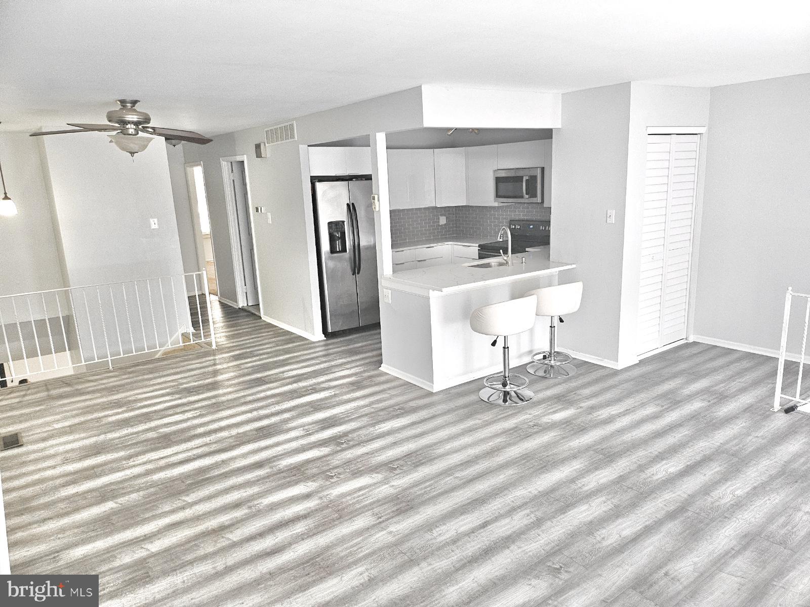 3345 Red Lion Road Philadelphia, PA 19114 - Photo 3 of 27 Gallery Image 3