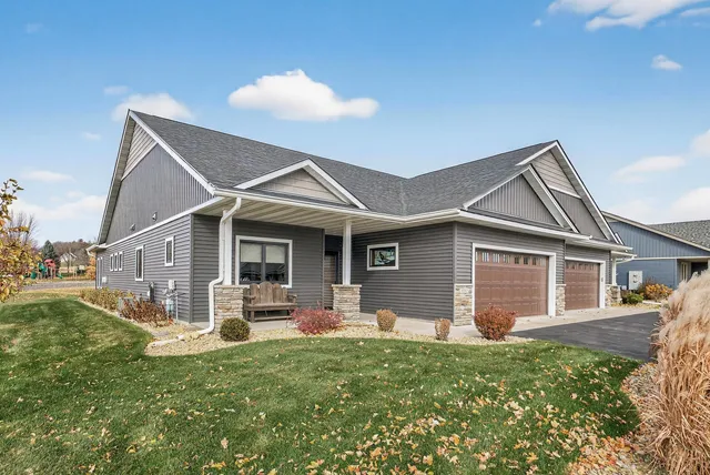 $505,900 | 1043 Legend Lane, River Falls, WI 54022