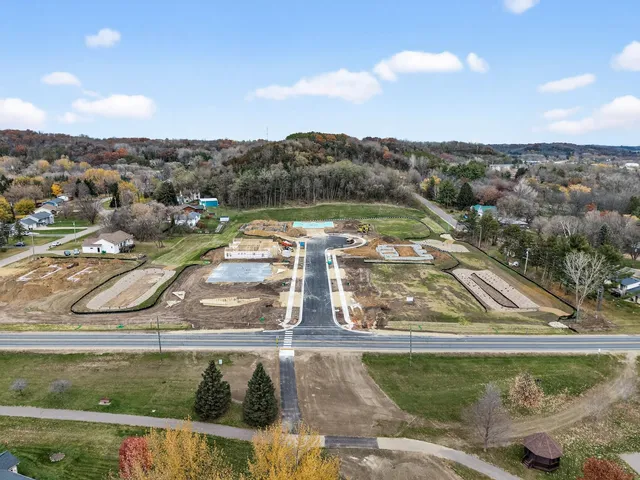 $505,900 | 1043 Legend Lane, River Falls, WI 54022