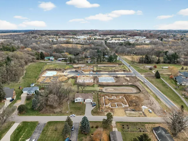 $505,900 | 1043 Legend Lane, River Falls, WI 54022