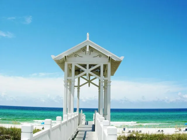 $620,000 | 428 Lakefront Drive, Panama City Beach, FL 32413