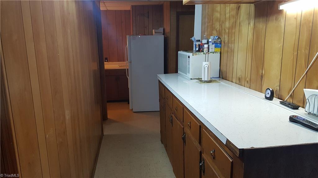 611 West Ray Avenue High Point, NC 27262 - Photo 14 of 18 Gallery Image 14