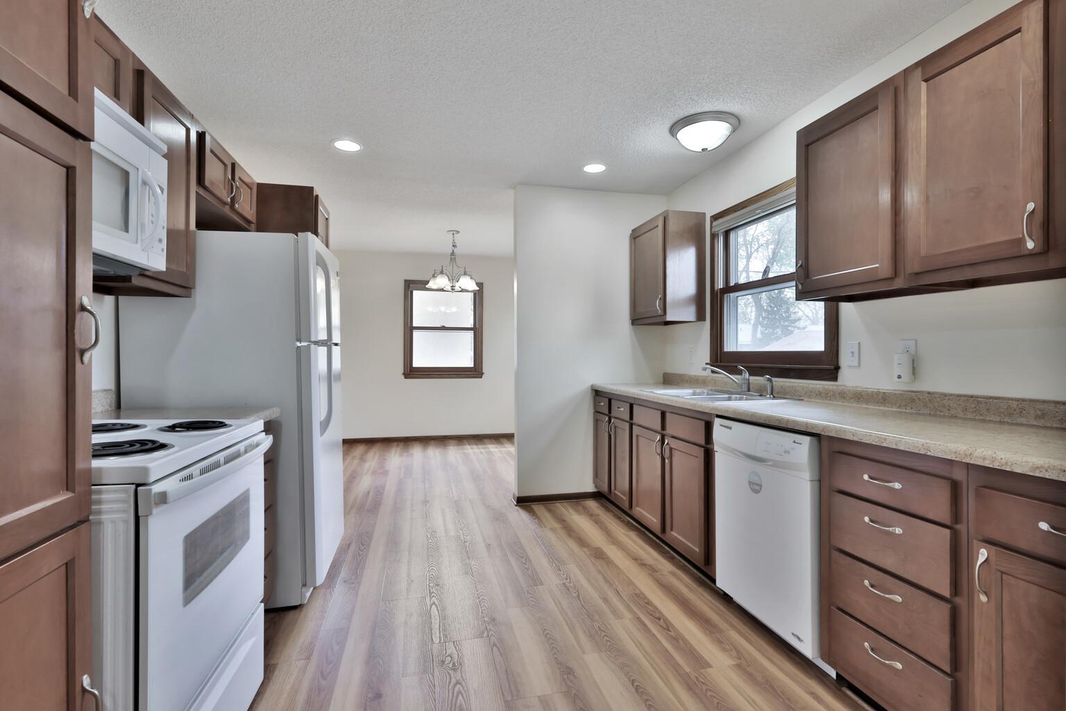 7596 Jackson Street Northeast Fridley, MN 55432 - Photo 24 of 44