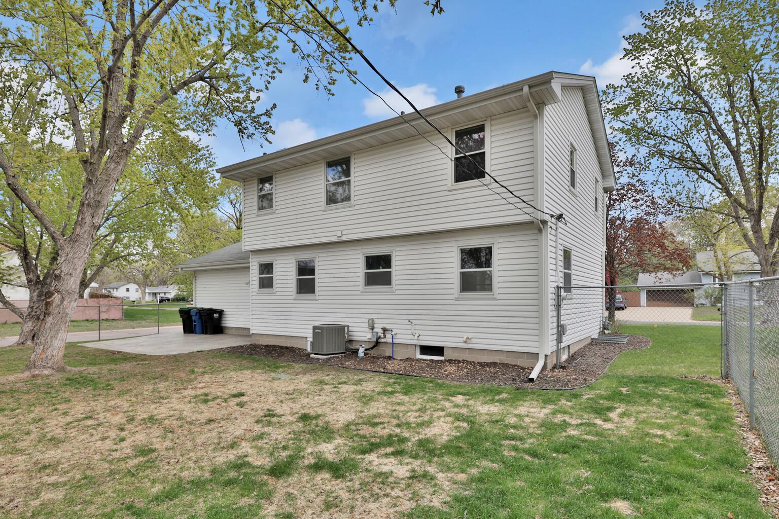 7596 Jackson Street Northeast Fridley, MN 55432 - Photo 38 of 44