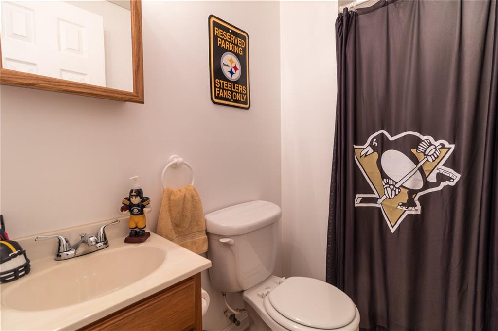 3004 Meyeridge Road Pittsburgh, PA 15209 - Photo 20 of 22 Full bath on lower level!
