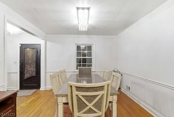 $4,000 | 756 West Inman Avenue, Rahway, NJ 07065
