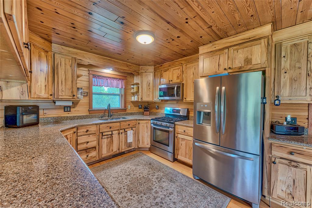 376 North Abbe Road Fairview, MI 48621 - Photo 24 of 86 Gallery Image 24