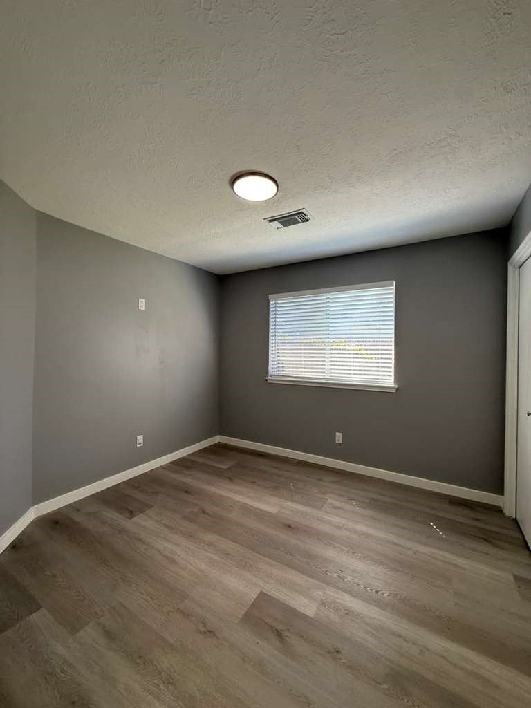 1019 Western Springs Drive Katy, TX 77450 - Photo 11 of 13