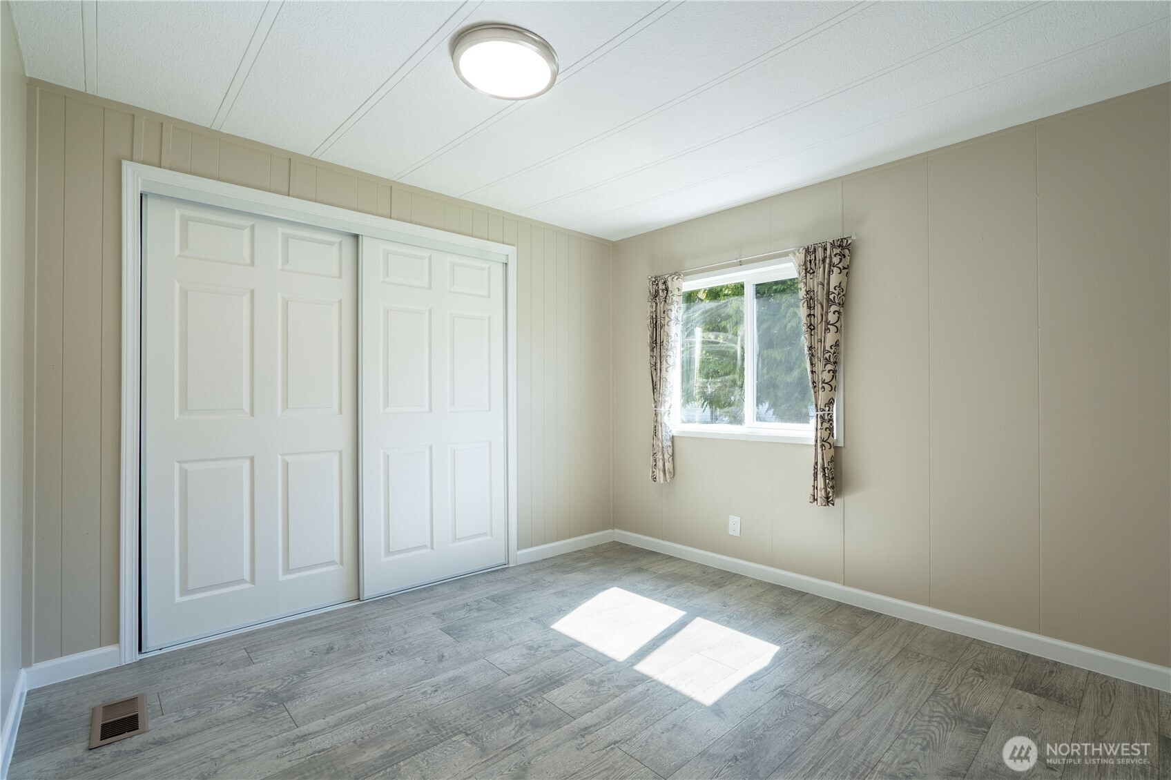 8814 Giles Road, Unit 12 Blaine, WA 98230 - Photo 14 of 17