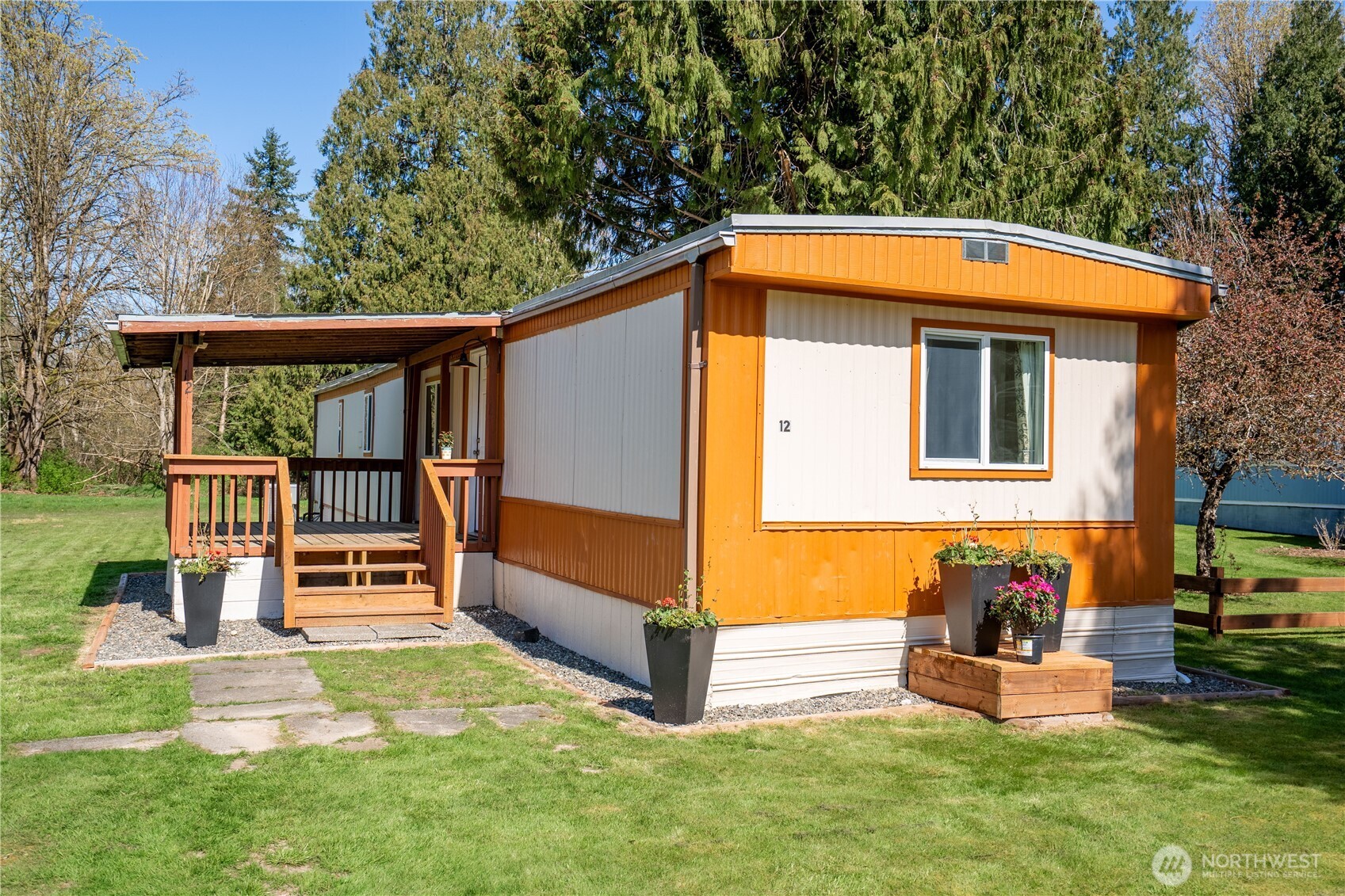 8814 Giles Road, Unit 12 Blaine, WA 98230 - Photo 16 of 17