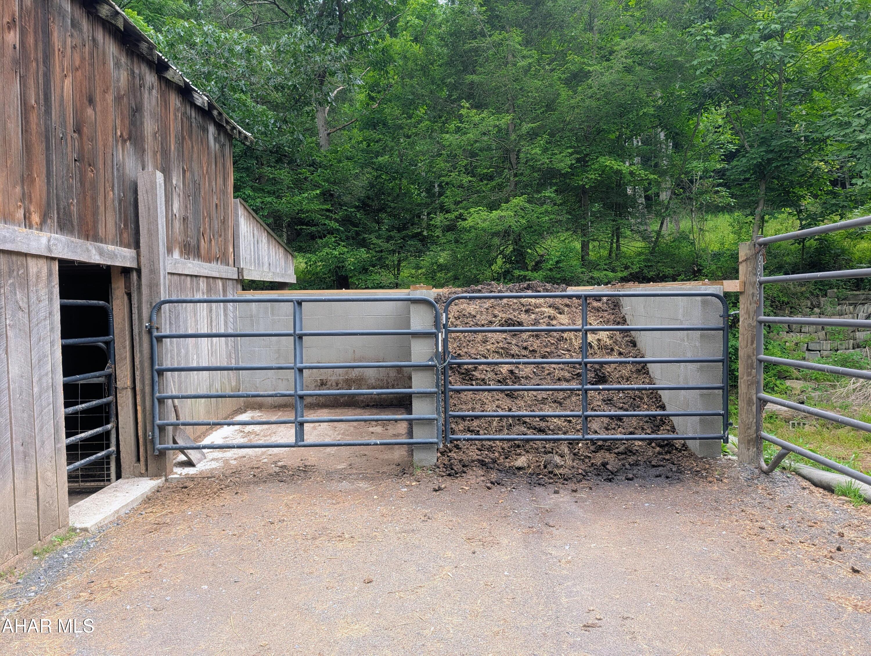 587 Point Road Bedford, PA 15522 - Photo 71 of 92