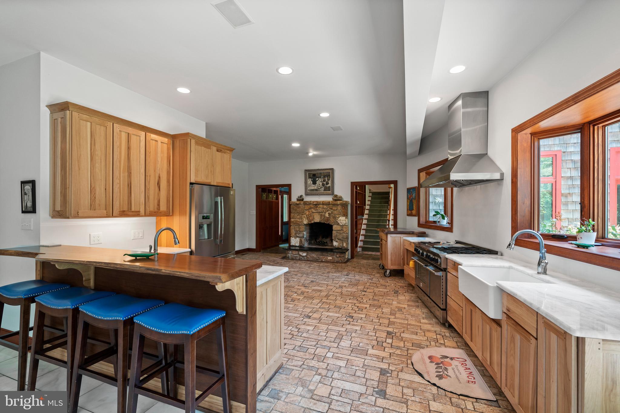 228 Berkley Road Devon, PA 19333 - Photo 10 of 44 CHEFS KITCHEN, COMMERCIAL GRADE APPLIANCES