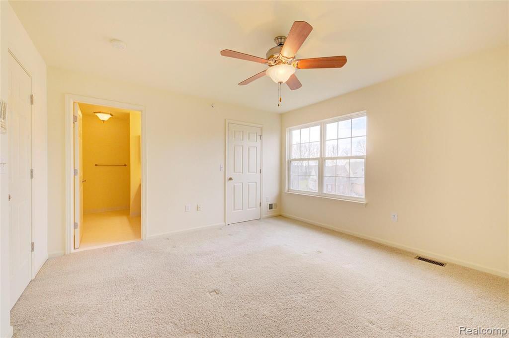 710 Cherry Orchard Road Canton, MI 48188 - Photo 24 of 42