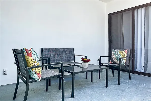 a view of a livingroom with furniture