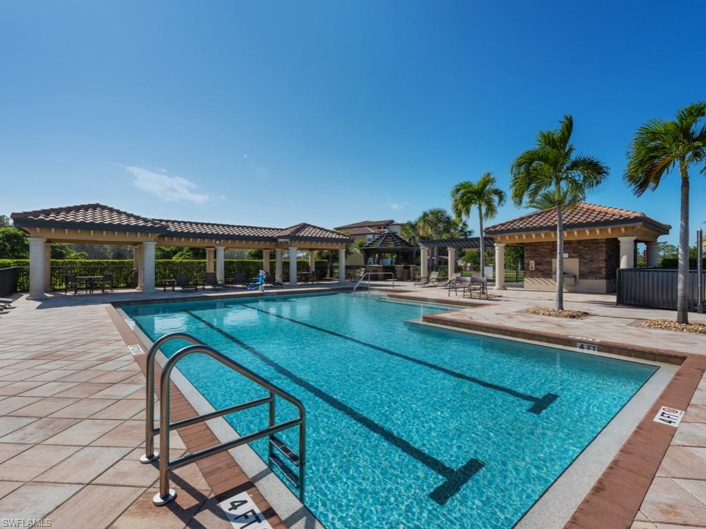 9844 Venezia Circle, Unit 726 Naples, FL 34113 - Photo 19 of 44