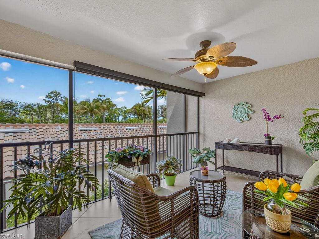 9844 Venezia Circle, Unit 726 Naples, FL 34113 - Photo 3 of 44