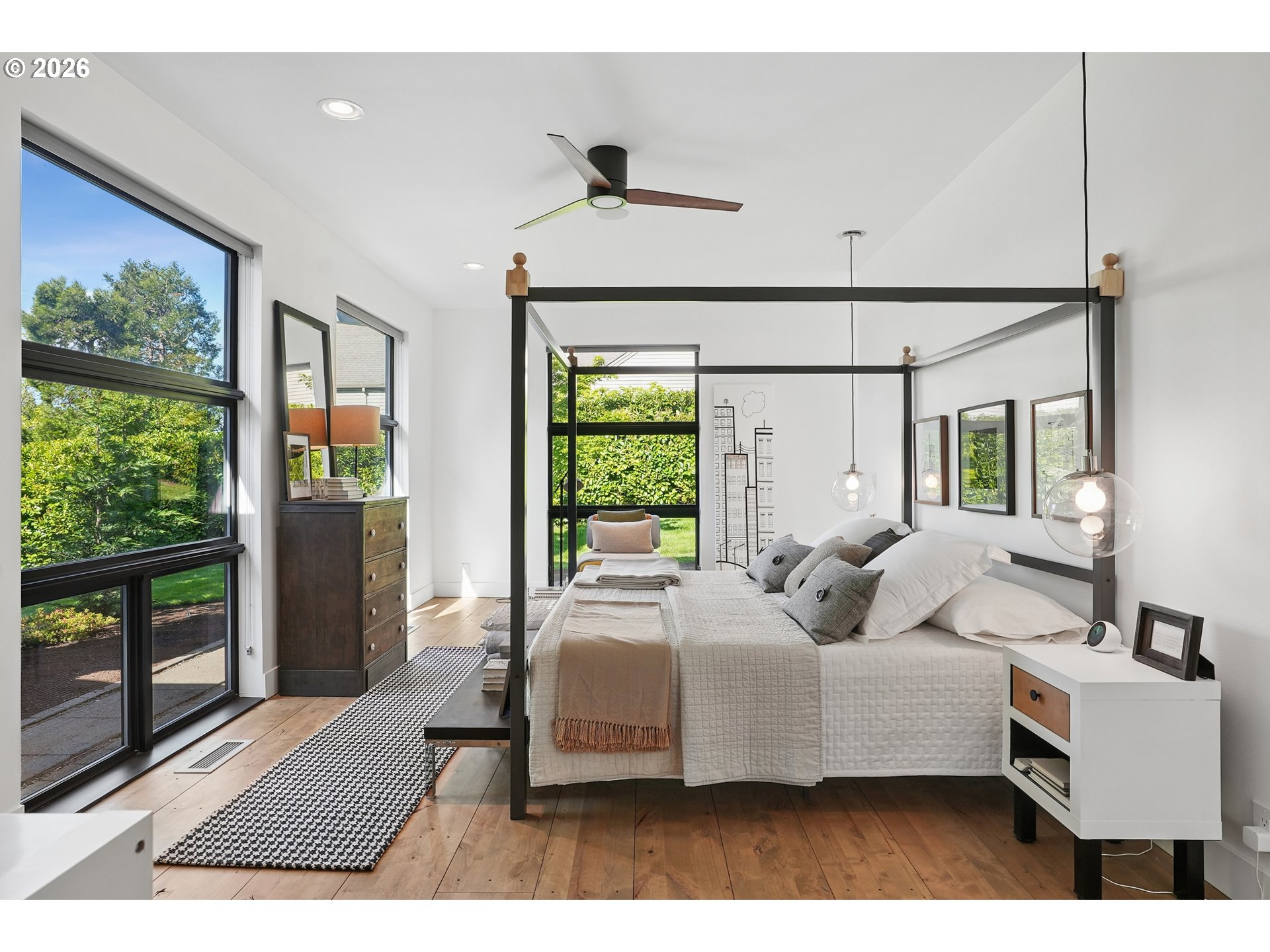 3724 Southwest Shattuck Road Portland, OR 97221 - Photo 16 of 48 Gallery Image 16