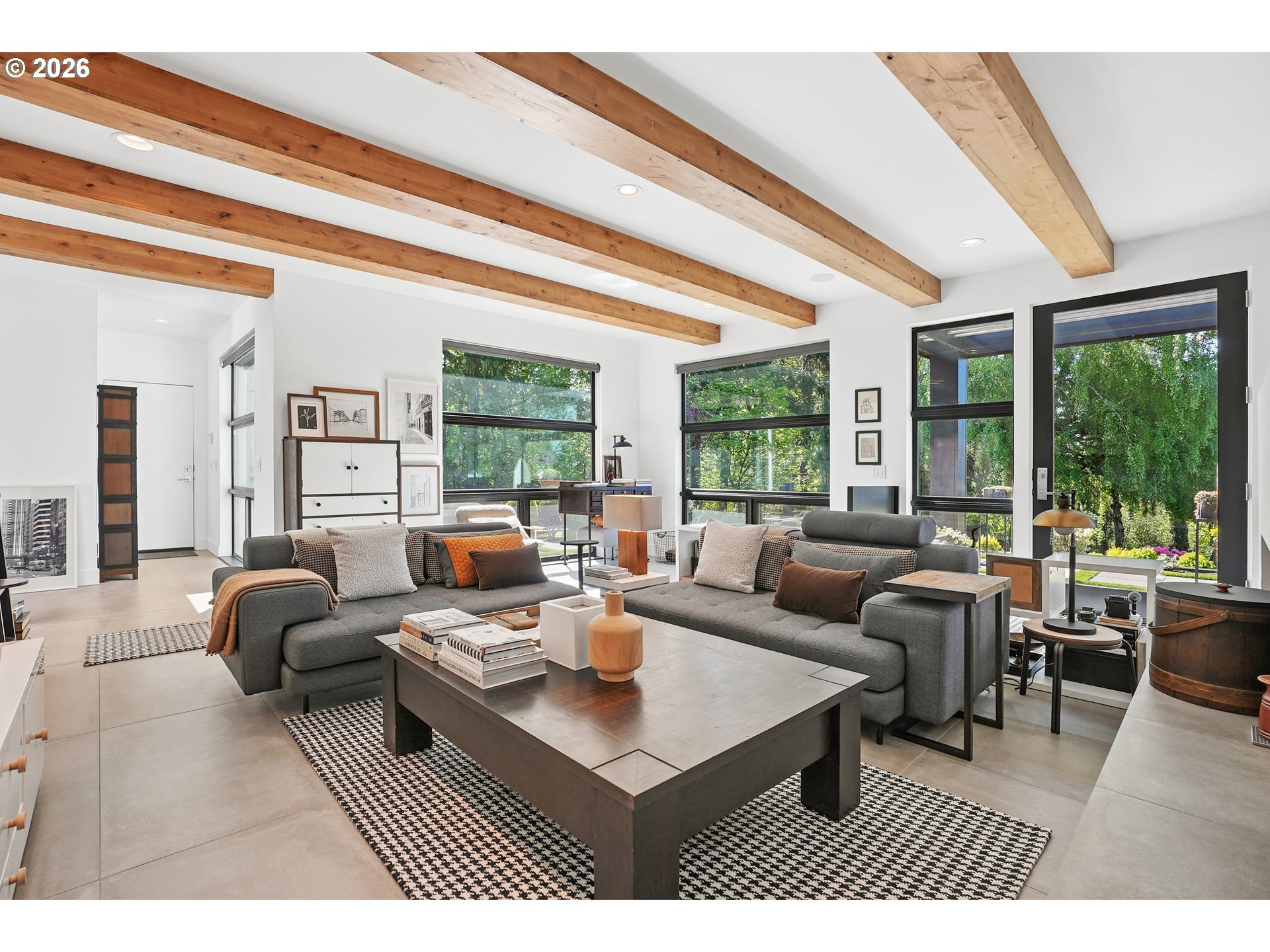 3724 Southwest Shattuck Road Portland, OR 97221 - Photo 6 of 48 Gallery Image 6