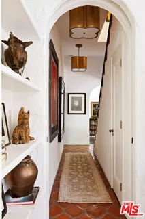$7,995,000 | 2556 Aberdeen Avenue, Los Angeles, CA 90027