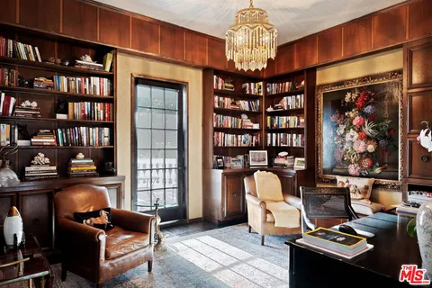 $7,995,000 | 2556 Aberdeen Avenue, Los Angeles, CA 90027