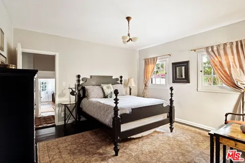 $7,995,000 | 2556 Aberdeen Avenue, Los Angeles, CA 90027