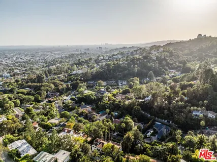 $7,995,000 | 2556 Aberdeen Avenue, Los Angeles, CA 90027