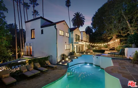 $7,995,000 | 2556 Aberdeen Avenue, Los Angeles, CA 90027