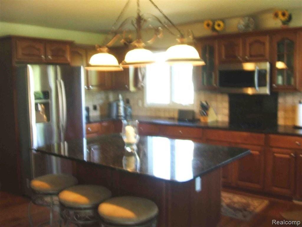 48241 Inveraray Road Canton, MI 48188 - Photo 3 of 33 SPACIOUS KITCHEN