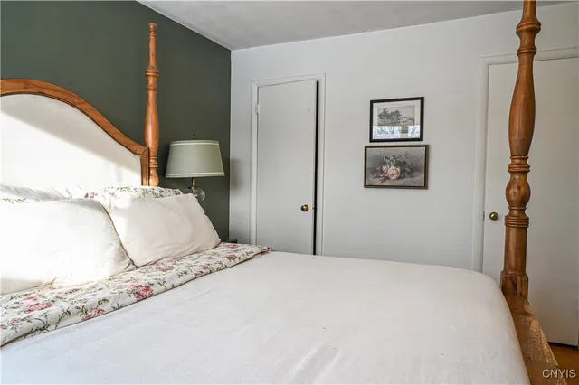 $249,900 | 4170 Wetzel Road, Clay, NY 13090