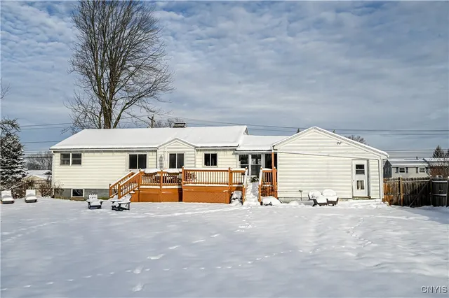 $249,900 | 4170 Wetzel Road, Clay, NY 13090