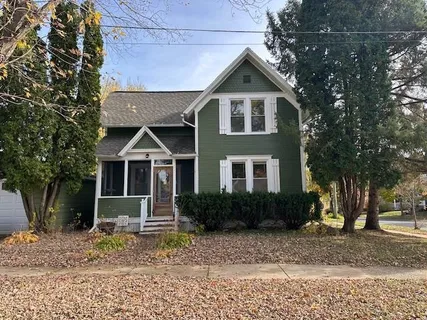 $335,000 | 625 South Madison Street, Stoughton, WI 53589