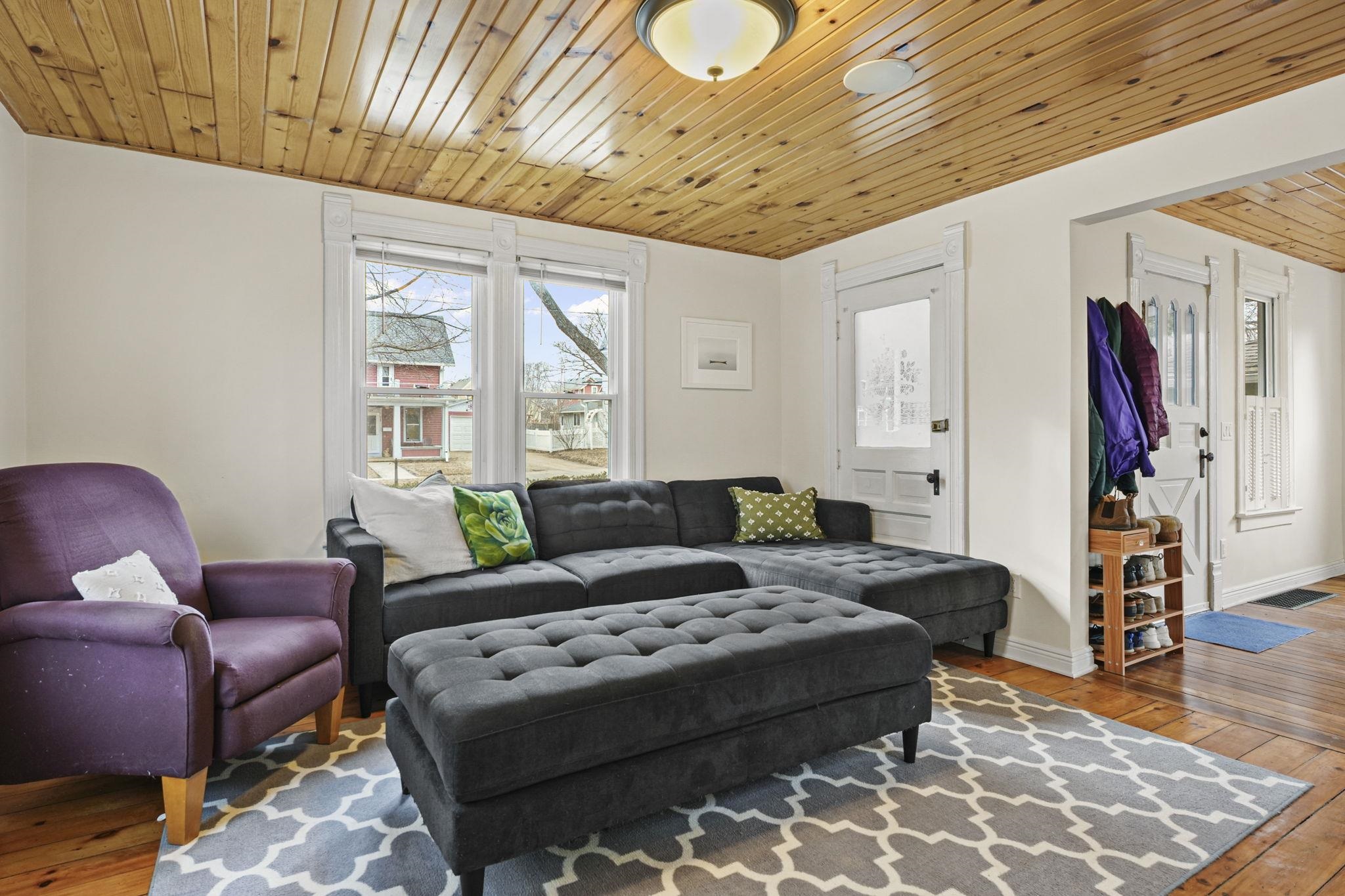 625 South Madison Street Stoughton, WI 53589 - Photo 2 of 40