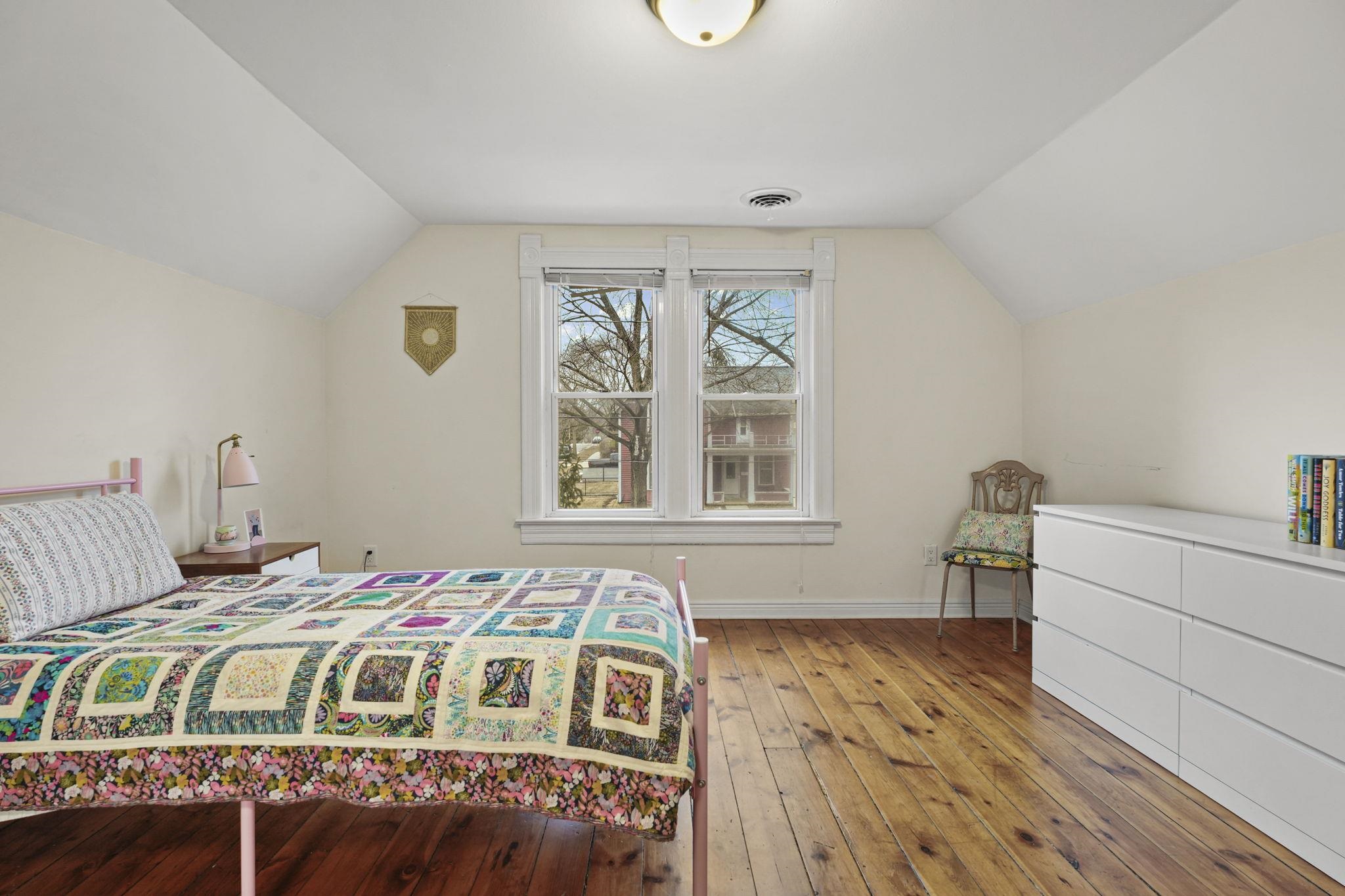 625 South Madison Street Stoughton, WI 53589 - Photo 22 of 40