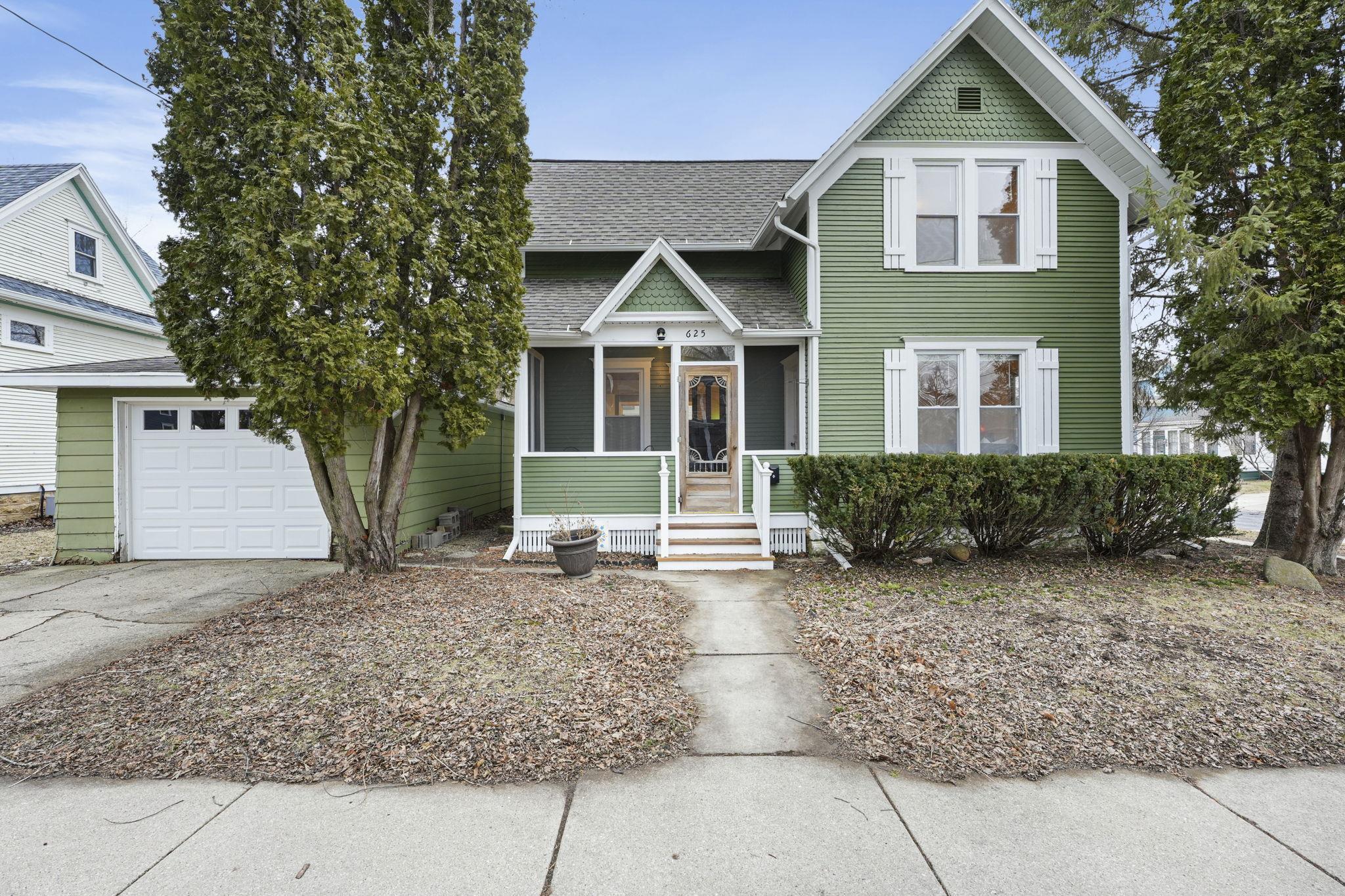 625 South Madison Street Stoughton, WI 53589 - Photo 34 of 39