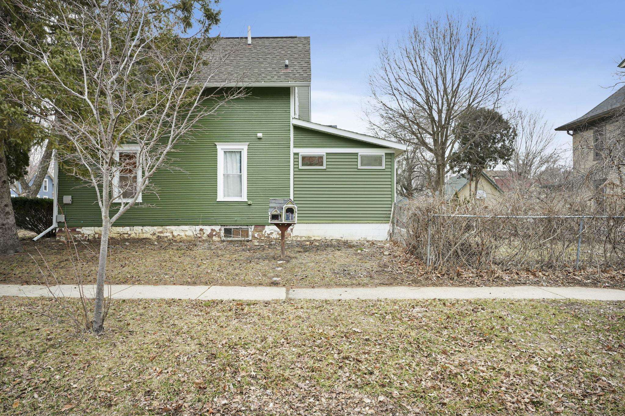 625 South Madison Street Stoughton, WI 53589 - Photo 35 of 39