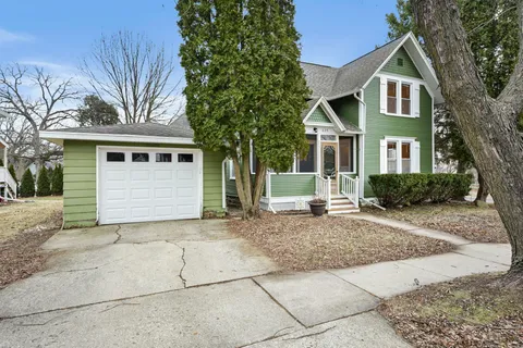 $335,000 | 625 South Madison Street, Stoughton, WI 53589