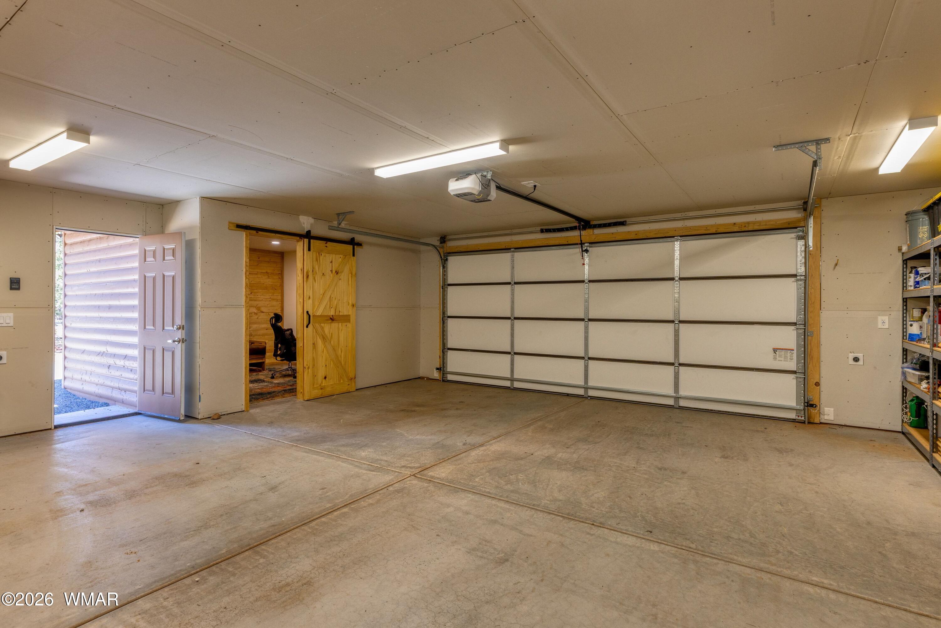 2287 Thunderbird Way Overgaard, AZ 85933 - Photo 18 of 27