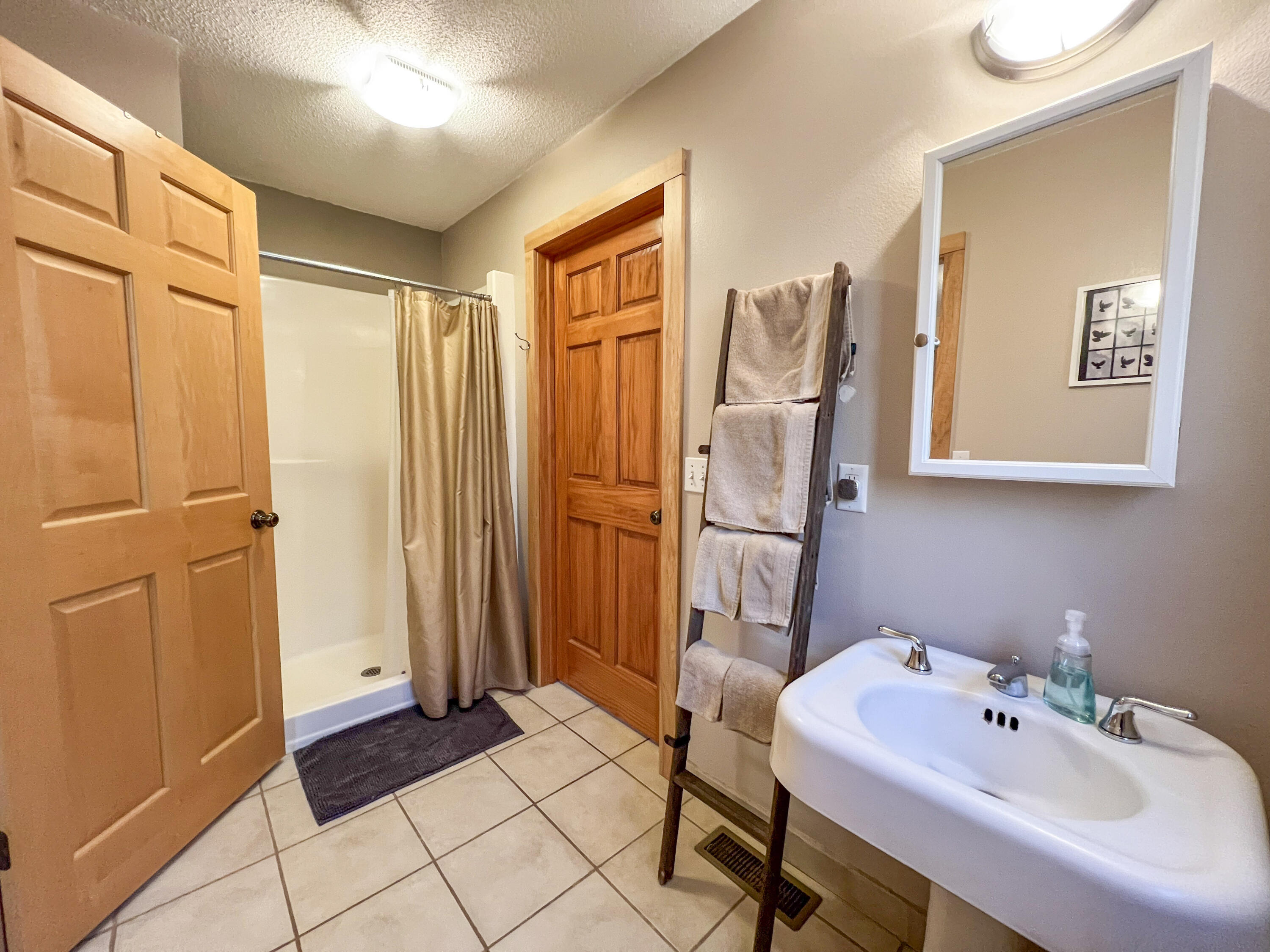 E13332 Highway 82 Stark, WI 54639 - Photo 22 of 71 Bathroom